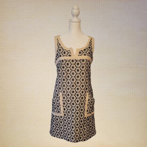 Steve Madden Sheath Dress Business Casual Black Floral Textured Woman's Size 8 - Picture 1 of 7